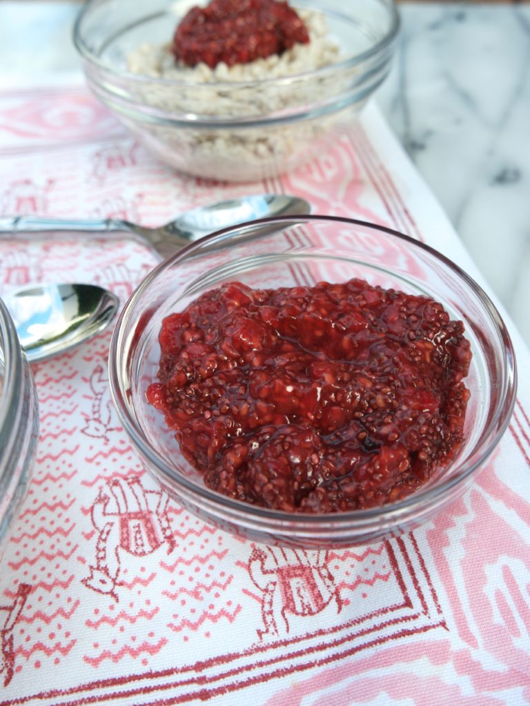 Raw Oatmeal with Raspberry Chia Seed Jam
