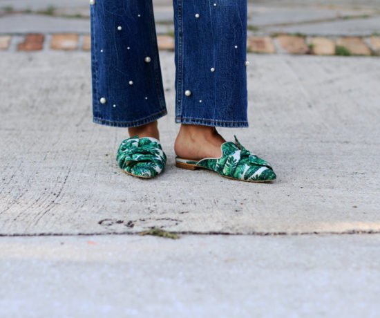 Pearl Jeans & Palm Print Slides