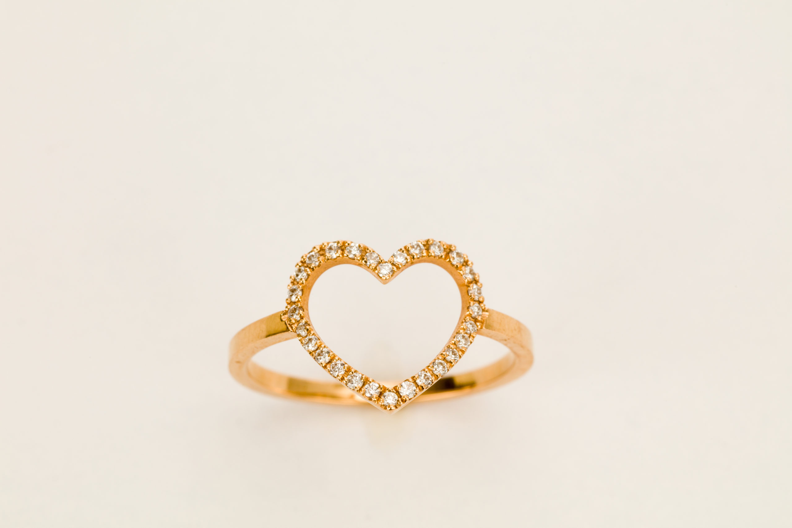 10KYG Diamond Heart Ring – Welch & Company Jewelers