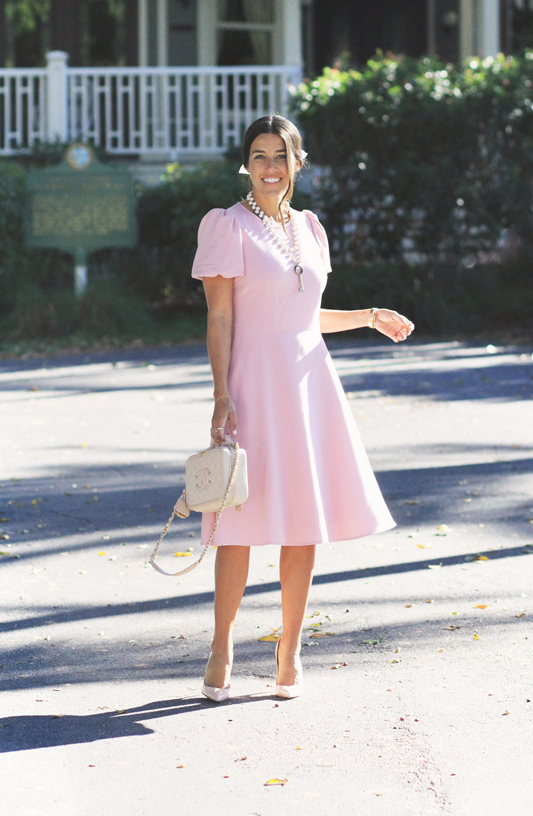 casual-pink-flats-and-tote-bag-perfect-outfit-for-running-errands-The-Glamorous-Gal  - The Glamorous Gal
