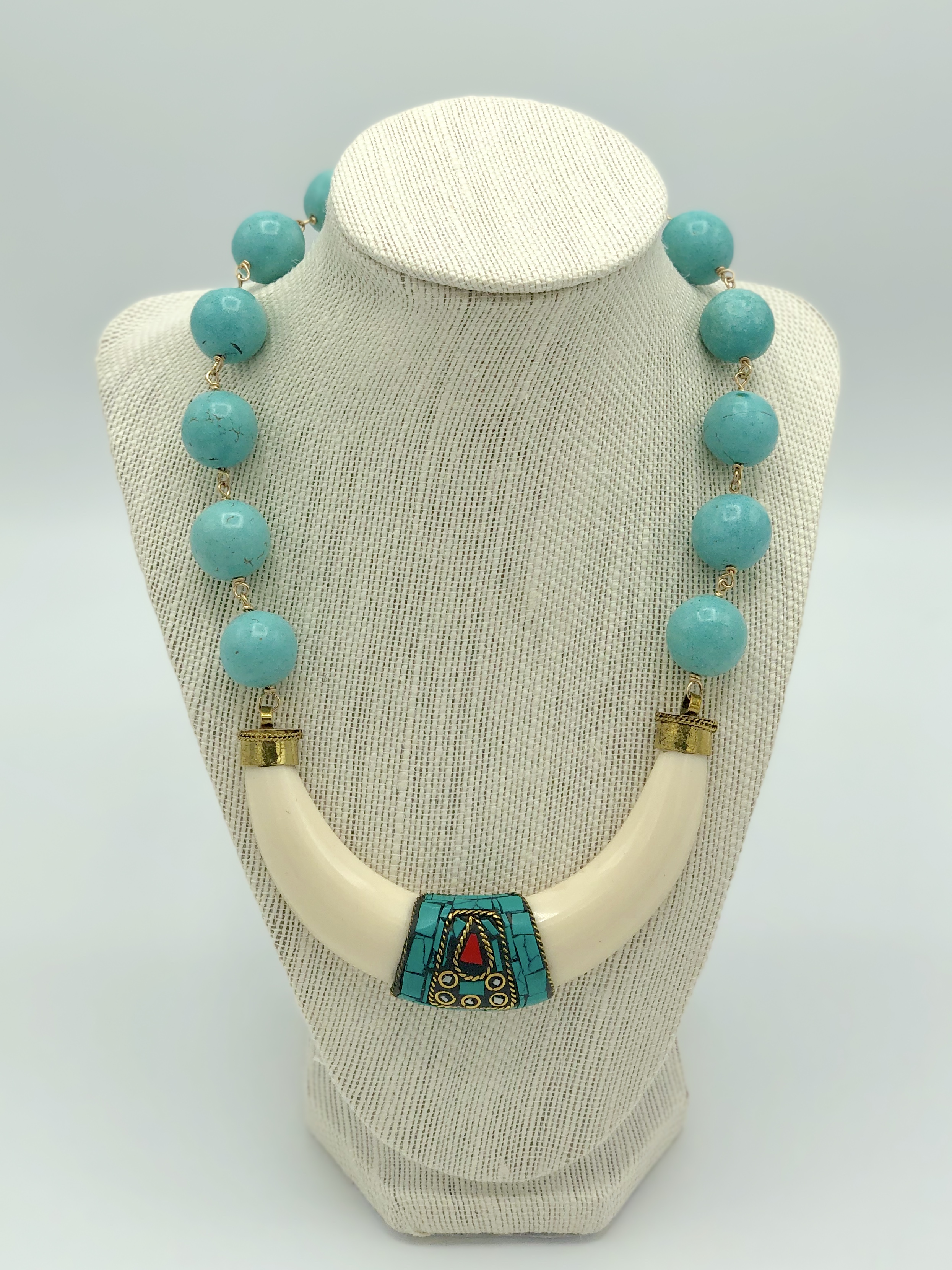 Turquoise Half Moon Necklace - VeryAllegra